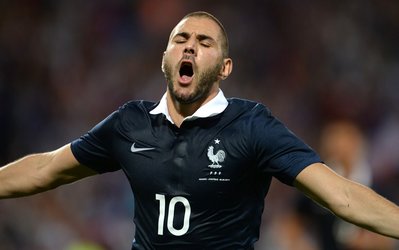 درگیری مدیربرنامه‌های بنزما و روزنامه اکیپ / چرا ضد کریم نوشتید؟