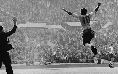 جام جهانی 2014 / 100 لحظه جذاب تاریخ جام جهانی (36_ عملکرد دروازه بان شیلی و دومین قهرمانی برزیل در سال 1962)