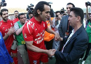 امیر قلعه نویی - علی کریمی