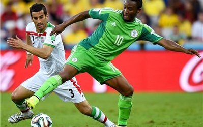 اوبی میکل: ایرانی‌ها 11 نفره مقابل دروازه خود ایستاده بودند!