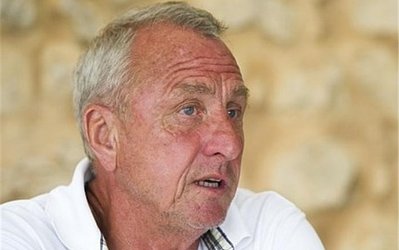 کرویف: اگر مسی نبود هنوز باید از مارادونا حرف می‌زدیم