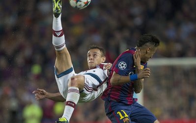 رافینیا: بارسلونا فقط لیونل مسی نیست