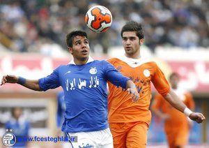 سایپا 0-1 استقلال/ هفته یازدهم|این بازی با تک گل آرش برهانی به پایان رسید و استقلال فاصله خود را با صدر جدول کاهش داد.