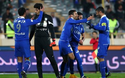 بازی‌های استقلال زودتر از پرسپولیس برگزار نمی‌شود