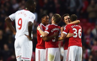 تیم منتخب هفته پنجم لیگ برتر انگلستان / هفته شیطان‌های سرخ