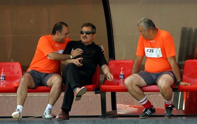 پنجعلی: پرسپولیس توان شکست بنیادکار را دارد / مربی خارجی دوای درد نیست