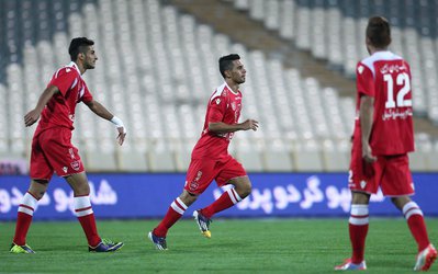 جام حذفی | عالیشاه شایعه‌کنندگان را ساکت کرد / هواداران بوشهری به داور اسکناس نشان دادند