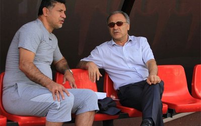 سکوت هواداران در حضور رحیمی