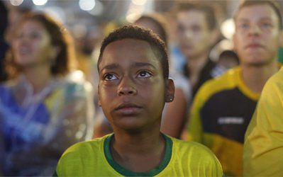 سوال روز | چرا فوتبال این‌قدر جذاب است؟