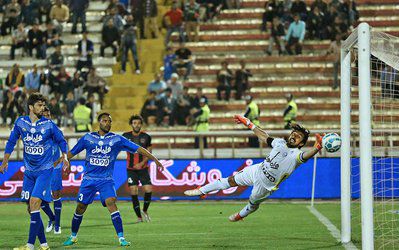 ۱۳ نکته آماری از هفته هشتم لیگ برتر؛ روز جادویی دروازه‌بانان سرخابی