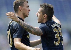 استوان یووتیچ - ادین ژکو|منچسترسیتی 2-2 المپیاکوس / گینس کاپ