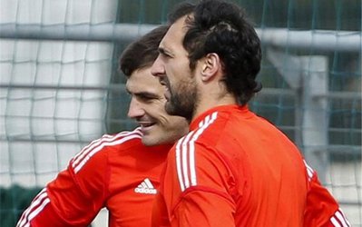 نظرسنجی روز | هواداران رئال مادرید لوپز را به کاسیاس ترجیح می‌دهند