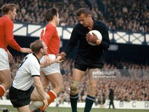 یاشین نماد انقلاب در دروازه‌بانی