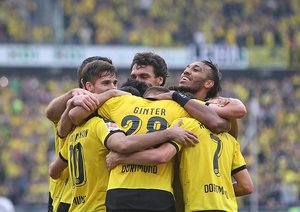 شادی بازیکنان دورتموند