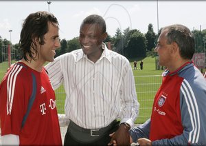 گالری تصاویر علی کریمی