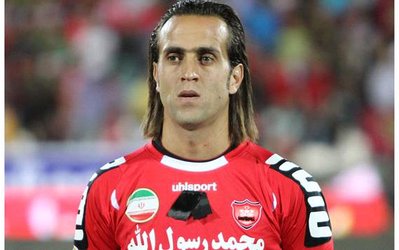 علی کریمی به درفشی‌فر آمد و با پرسپولیس تمرین کرد!