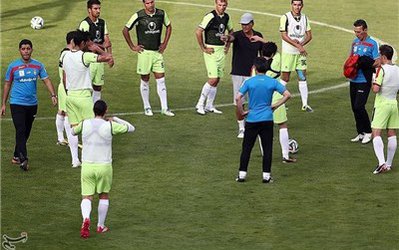 تمرین ملیپوشان در هوای سرد