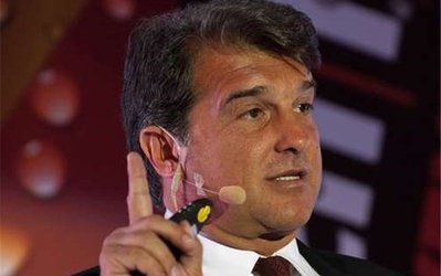 لاپورتا: 2 نماینده بارسا احمق جلوه داده شدند