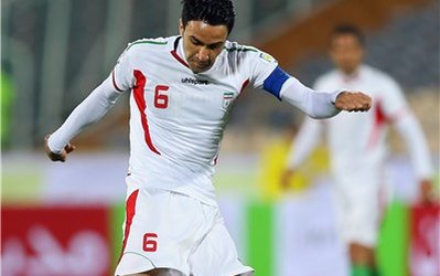 استقبال گرم از جواد نکونام