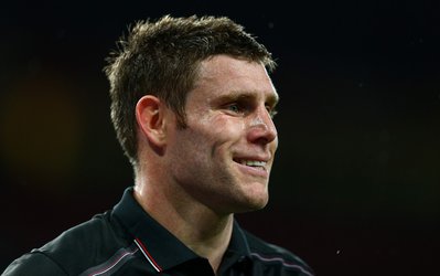 استقبال امره جان از میلنر در لیورپول