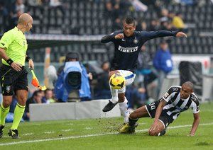 اودینزه 0-3 اینتر / هفته ی یازدهم|اینتر سه بر صفر اودینزه را در هم کوبید.