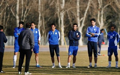 قرارداد بازیکنان استقلال هفته آینده ثبت می‌شود/ توافق با برخی از بازیکنان در اردوی کردان