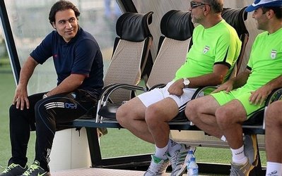 گفت‌و‌گوی روز | مهدوی‌کیا: خصوصی‌سازی شدن سرخابی‌ها مثل تکمیل شدن نقش‌جهان است! / از ابتدا مشخص بود امارات میزبان می‌شود/ آن‌قدر پول ندارم كه پرسپوليس را بخرم