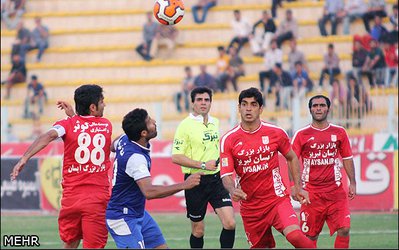 دایی باز هم انصاری‌فرد را امتحان می‌کند