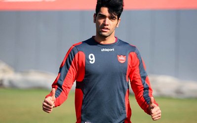 مصاحبه تفصیلی با حقیقی / دایی بزرگتر از من است و نباید با او «کَل کَل» کنم/ فعلاً با حقوق هفتگی کنار آمده‌ایم