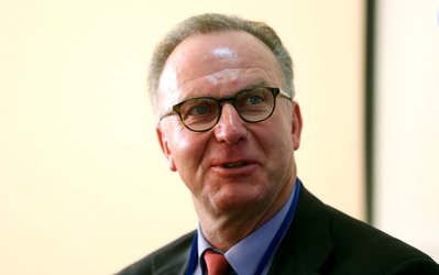 رومنیگه: سومین قهرمانی پیاپی در بوندسلیگا فوق‌العاده است