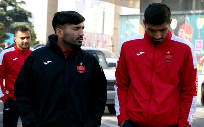 تمدید با پرسپولیس یا پوشیدن پیراهن آبی؟!