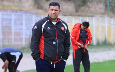 دایی: ملی‌پوشان نباید بوسنی را دست کم بگیرند/ آرزوی همه ملت ایران صعود تیم ملی به مرحله حذفی است