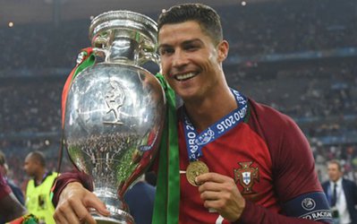کریستیانو رونالدو: پرتغال شایسته قهرمانی در یورو 2016 بود