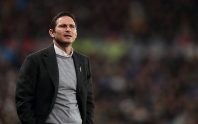 ستاره سابق چلسی، گزینه جدید جانشینی ساری!؟