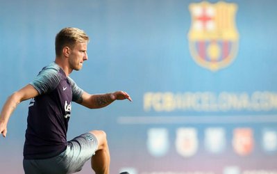 5 دلیل برای ماندن راکیتیچ در بارسلونا