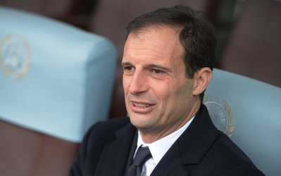 آلگری: پیرلو یک جادوگر است