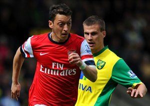 مسوت اوزیل|نوریچ 0-2 آرسنال