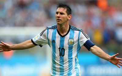 مسی بهترین بازیکن دیدار آرژانتین و نیجریه شد