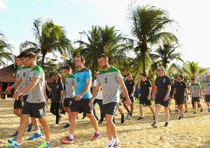 استرالیا|اردوی ساحلی تیم ملی استرالیا در منطقه بسیار زیبای ساحلی در ویتوریا برزیل