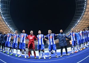 شادی بازیکنان هرتا