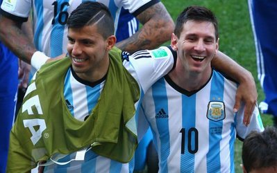 Tom Sunderland|درباره ادعای لوئیس انریکه مبنی بر بهتر بودن لیونل مسی از آگوئرو