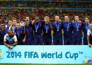 هلند|خوشحالی بازیکنان هلند پس از رسیدن به مقام سومی در جام جهانی.