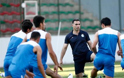 فکری: غیبت صادقی و عمران‌زاده برای ما مشکل‌ساز می‌شود