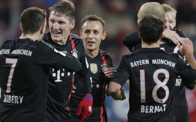 Clark Whitney | بایرن مونیخ رونالدو ندارد و همین نقطه قوت آنهاست