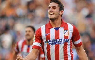 کوکه: رونالدو پدیده اما مسی فوتبالیستی بی‌نظیر است