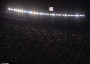 آسمان زیبای نیوکمپ|بارسلونا 1 - 0 مالاگا / لالیگا