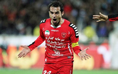 نوروزی و 2 بازیکن دیگر پرسپولیس دیدار با تراکتورسازی را از دست دادند