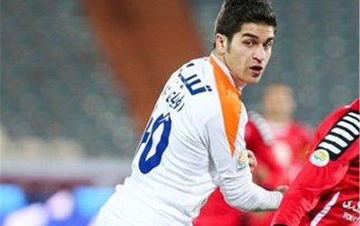 سایپا برای انتقال حاتمی به پرسپولیس  125 میلیون پول نقد می‌خواهد / پرسپولیس در انتظار کمک سازمان لیگ