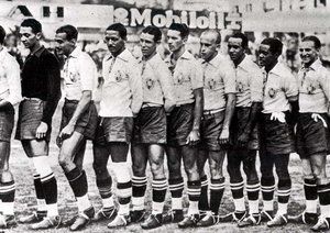 جام جهانی 1934|تیم ملی برزیل، به کاپیتانی سیلوا، پیش از دیدار برابر اسپانیا در جام جهانی 1934.