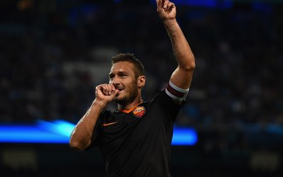 رکوردشکنی | توتی مسن‌ترین گلزن تاریخ لیگ قهرمانان اروپا شد